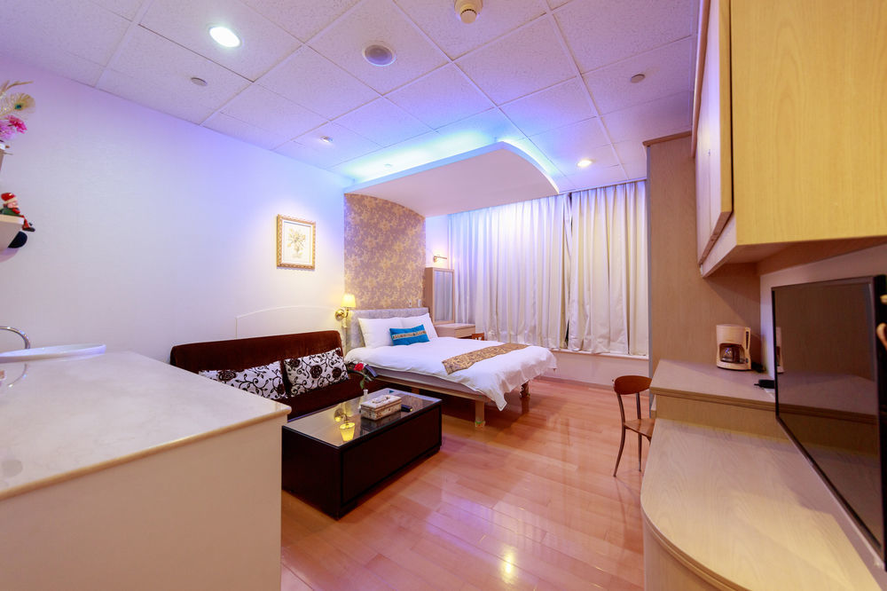Hôtel 85 Leisurely à Kaohsiung Extérieur photo