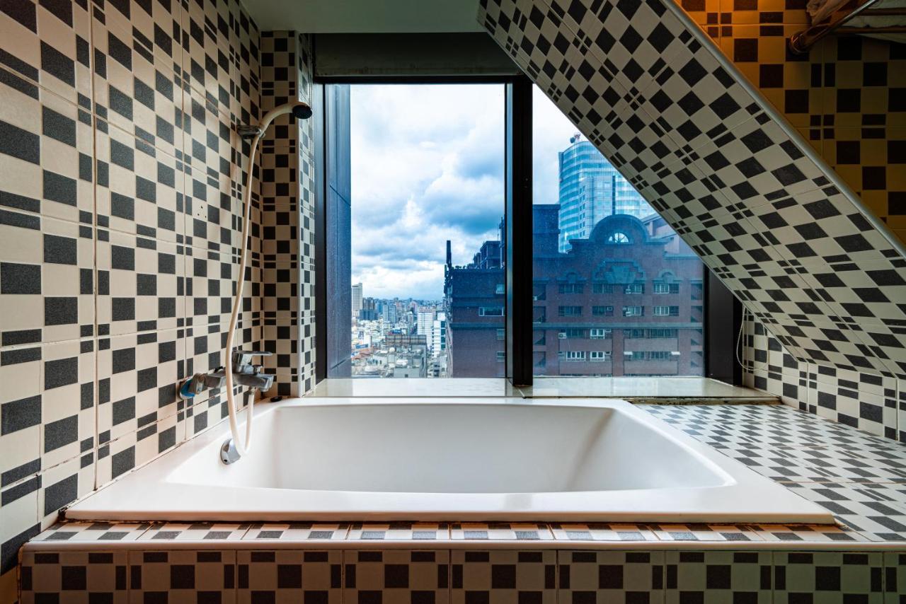 Hôtel 85 Leisurely à Kaohsiung Extérieur photo